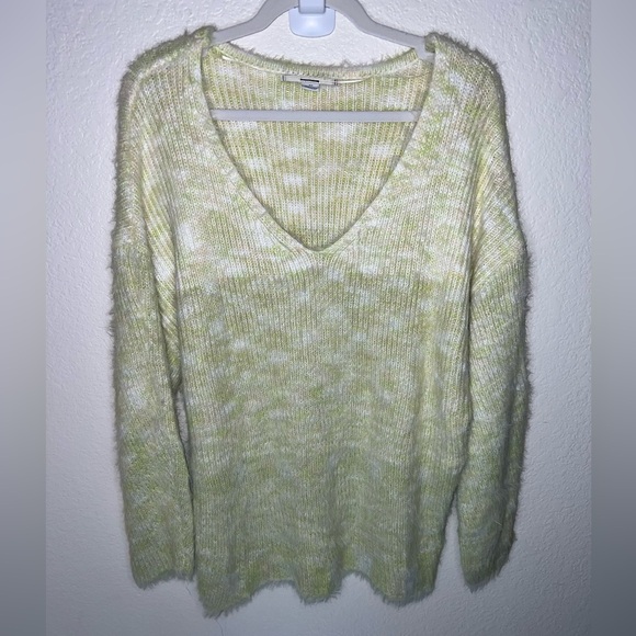 Kimchi Blue Priscilla Fuzzy Pullover Sweater - Picture 6 of 12